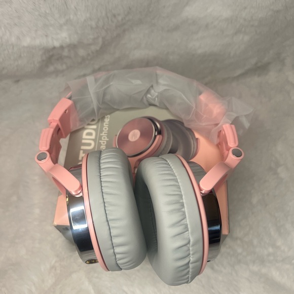 Pink studio - Picture 3 of 5